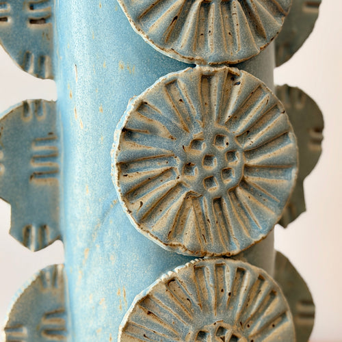 Blue -gray triple totem