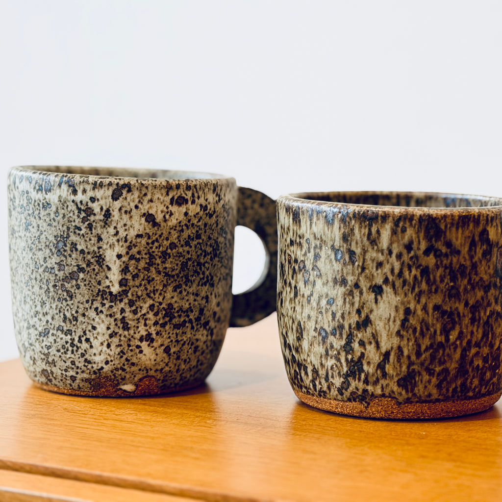 Speckle Brown Mugs