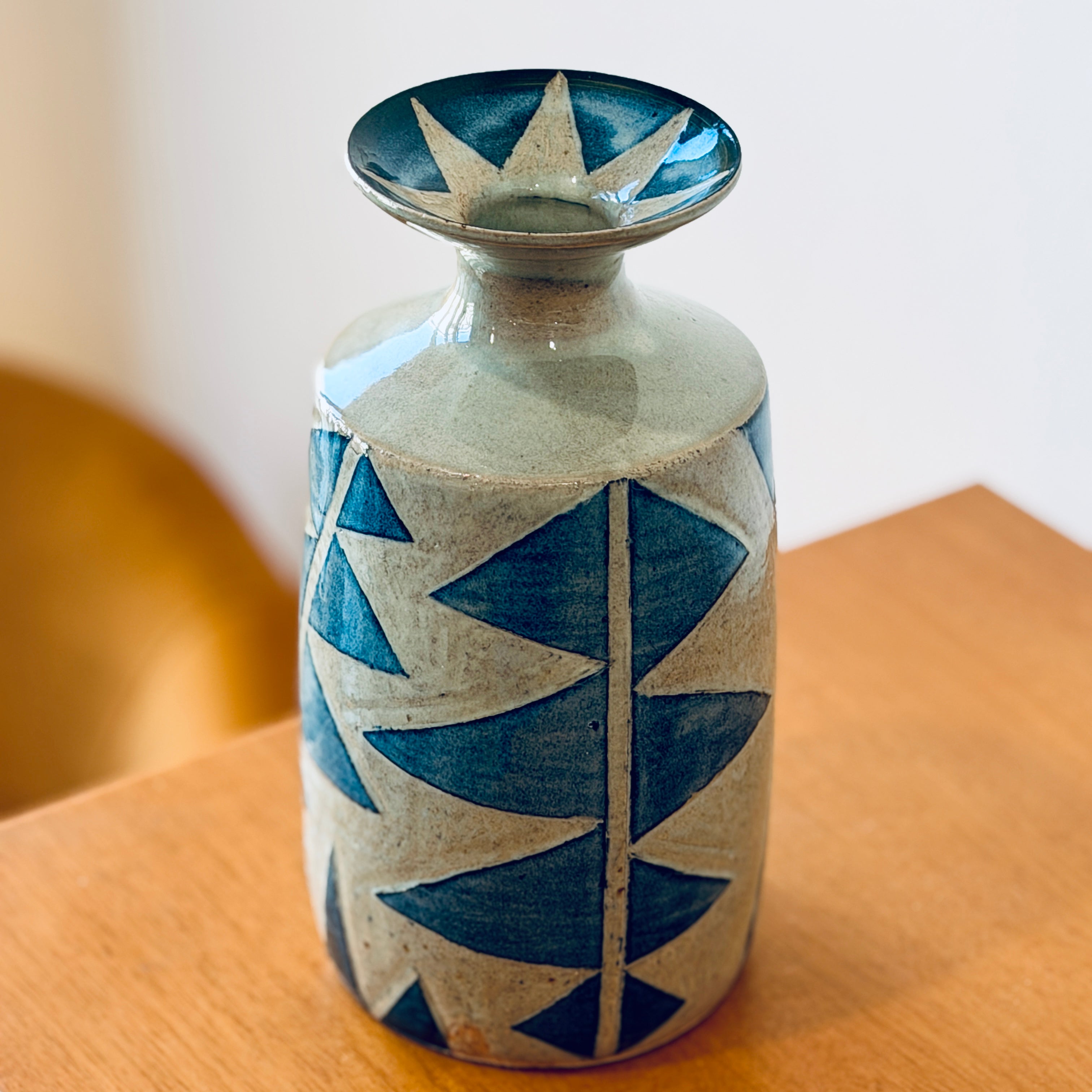 Korean Triangel Vase